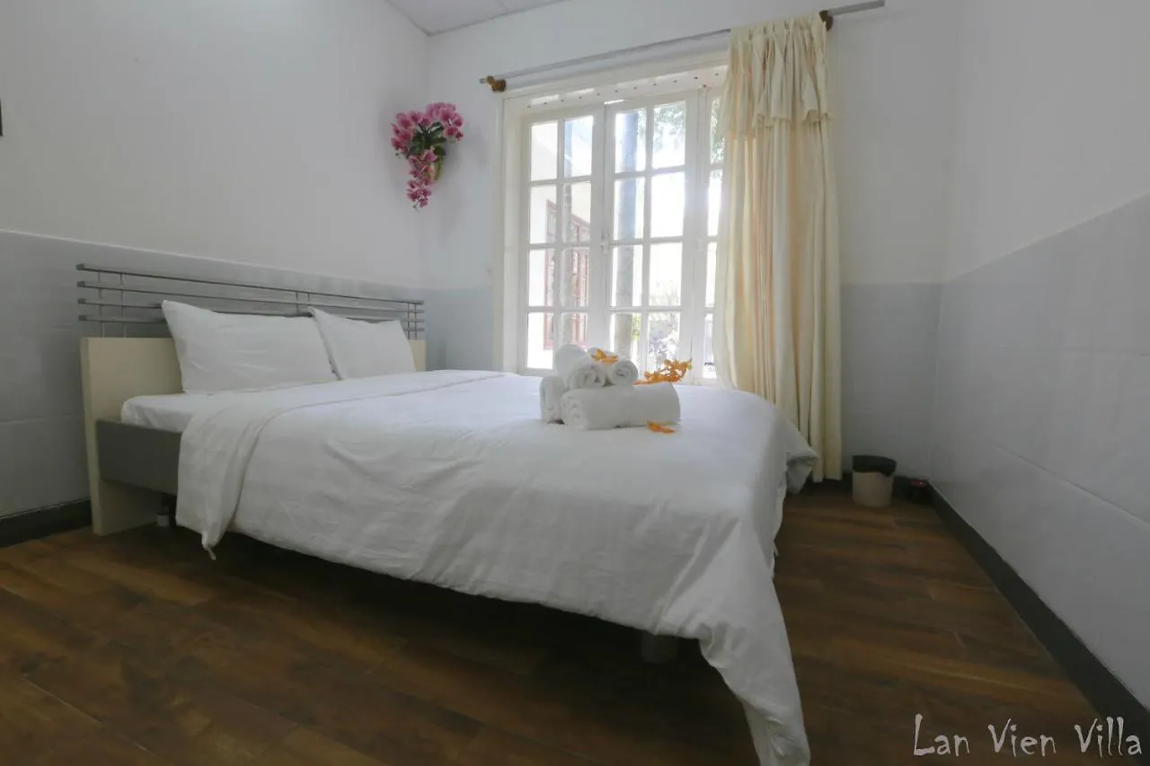 Lan Vien Villa Danang 0*,